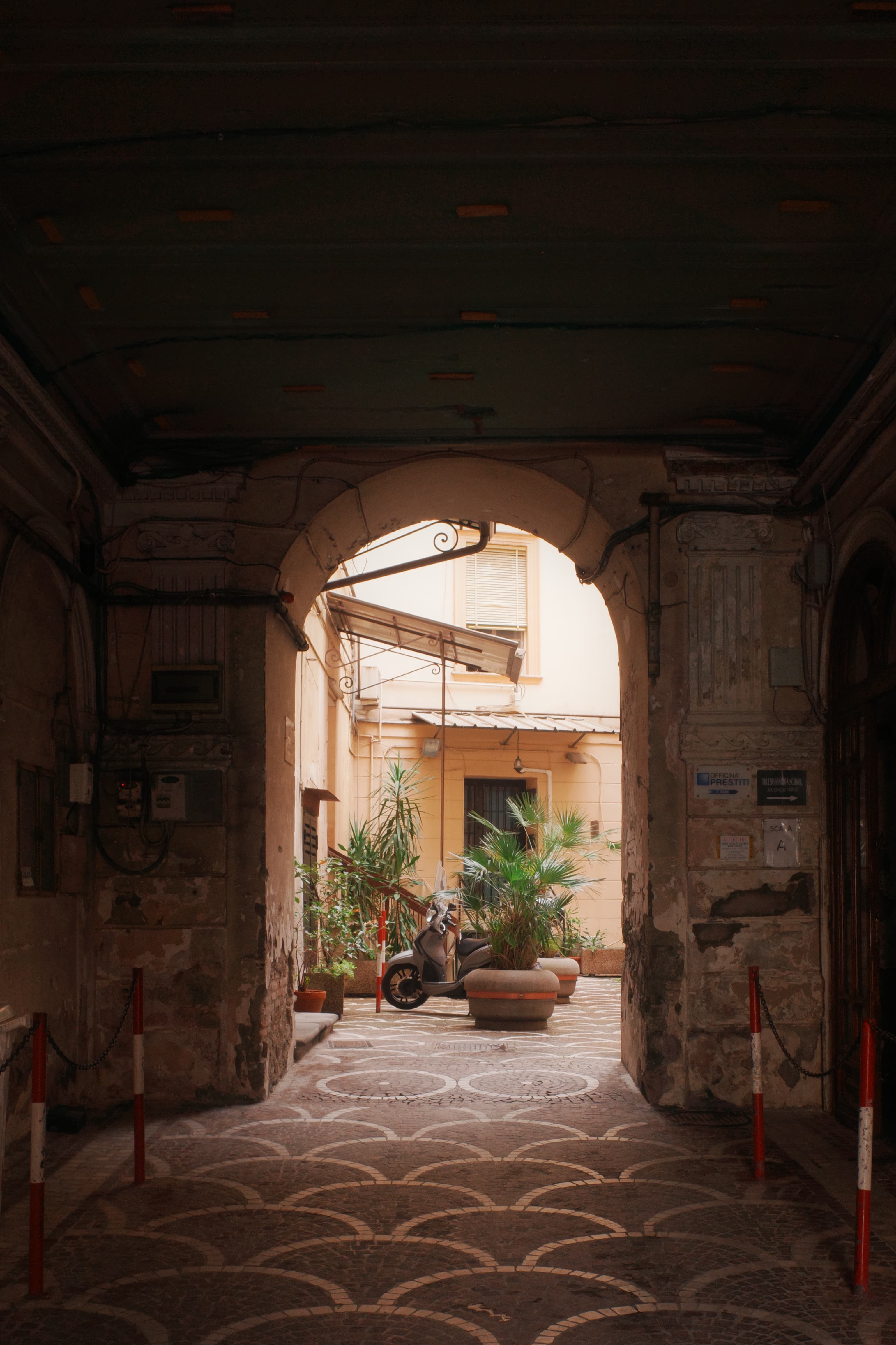 Napoli — Travel photograph 2 by Sandrine Ceuppens