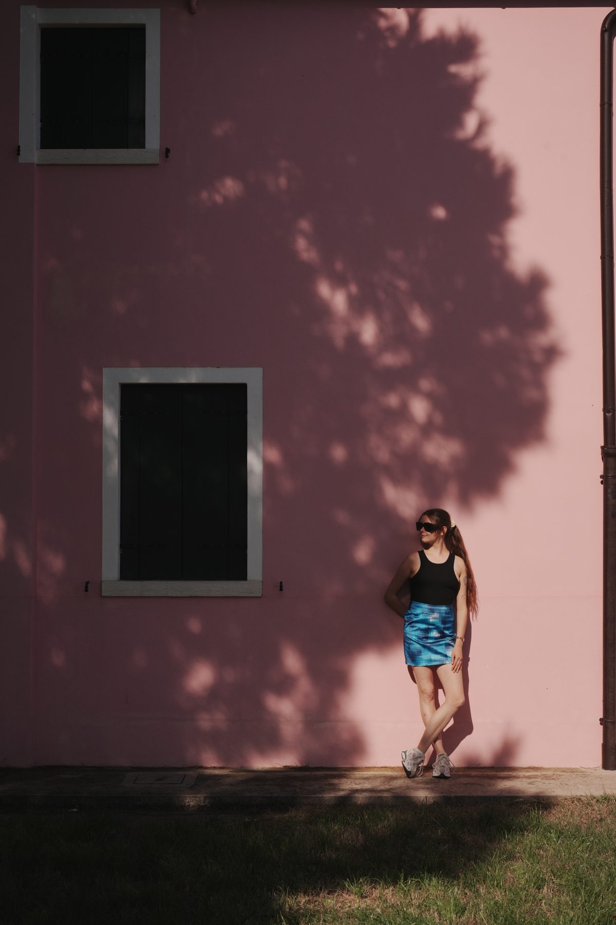 A pink wall in Burano