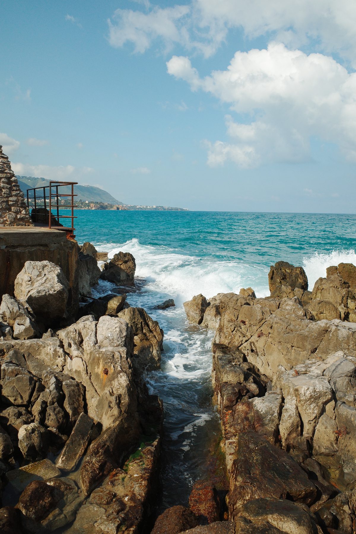 The rocks and the sea