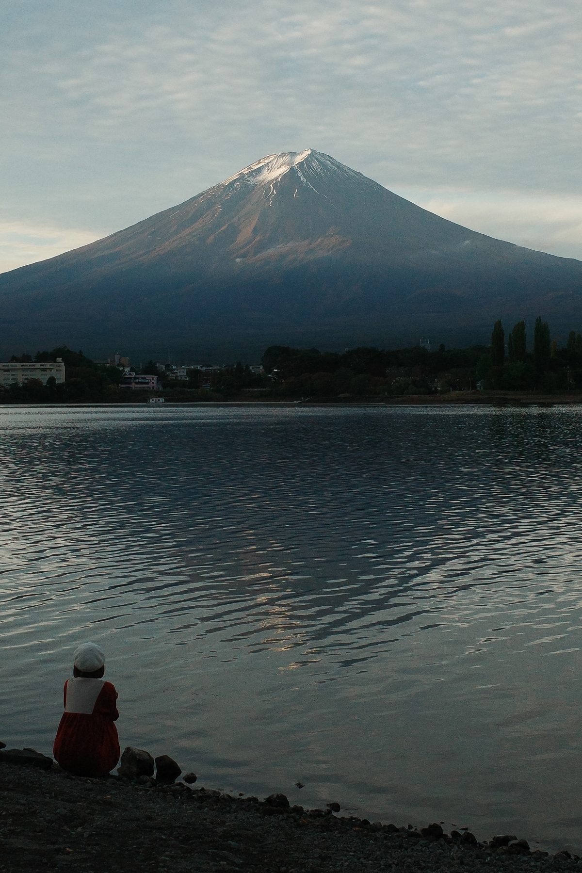 The lake in the evening