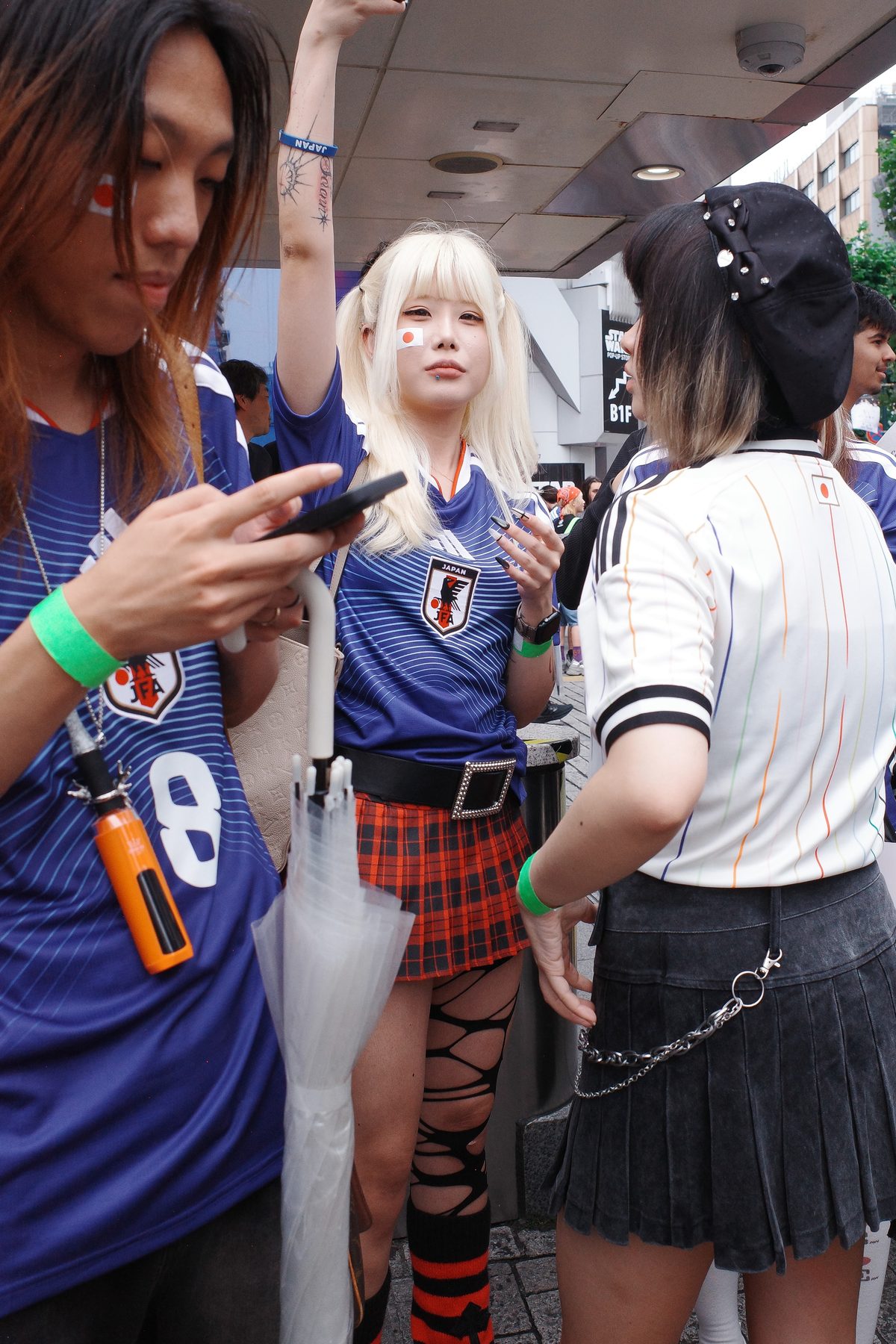 Fans in Japan shirts