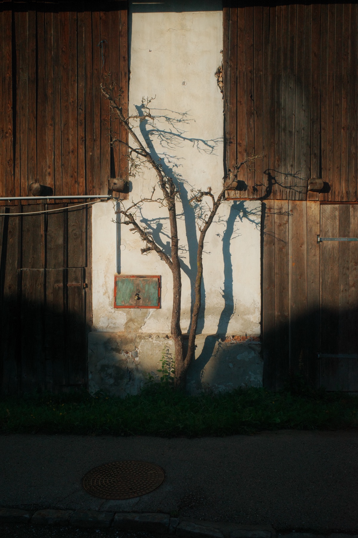 A doorway in the old town of Villach